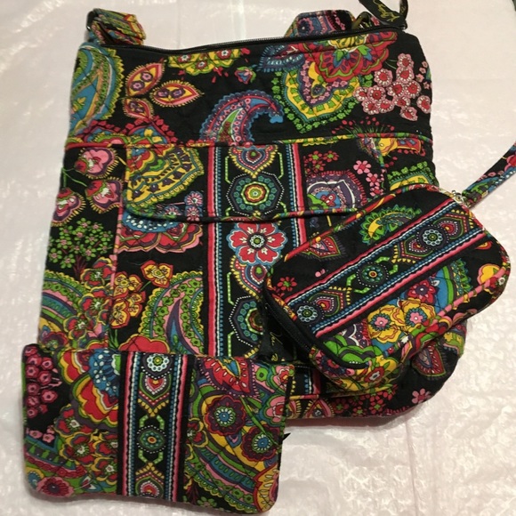 Vera Bradley Handbags - Vera Bradley Symphony in Hue Set